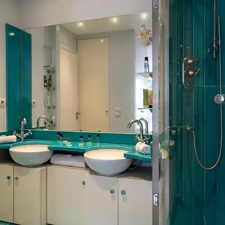 - Pere Lachaise - 2 Apartment